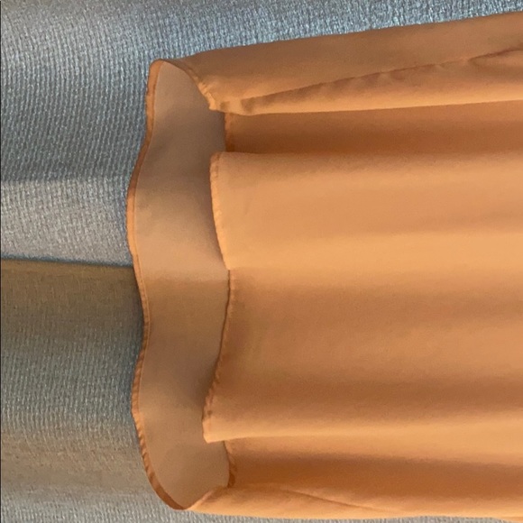 J crew scoop neck blouse in blush size 8 GUC - Picture 4 of 4